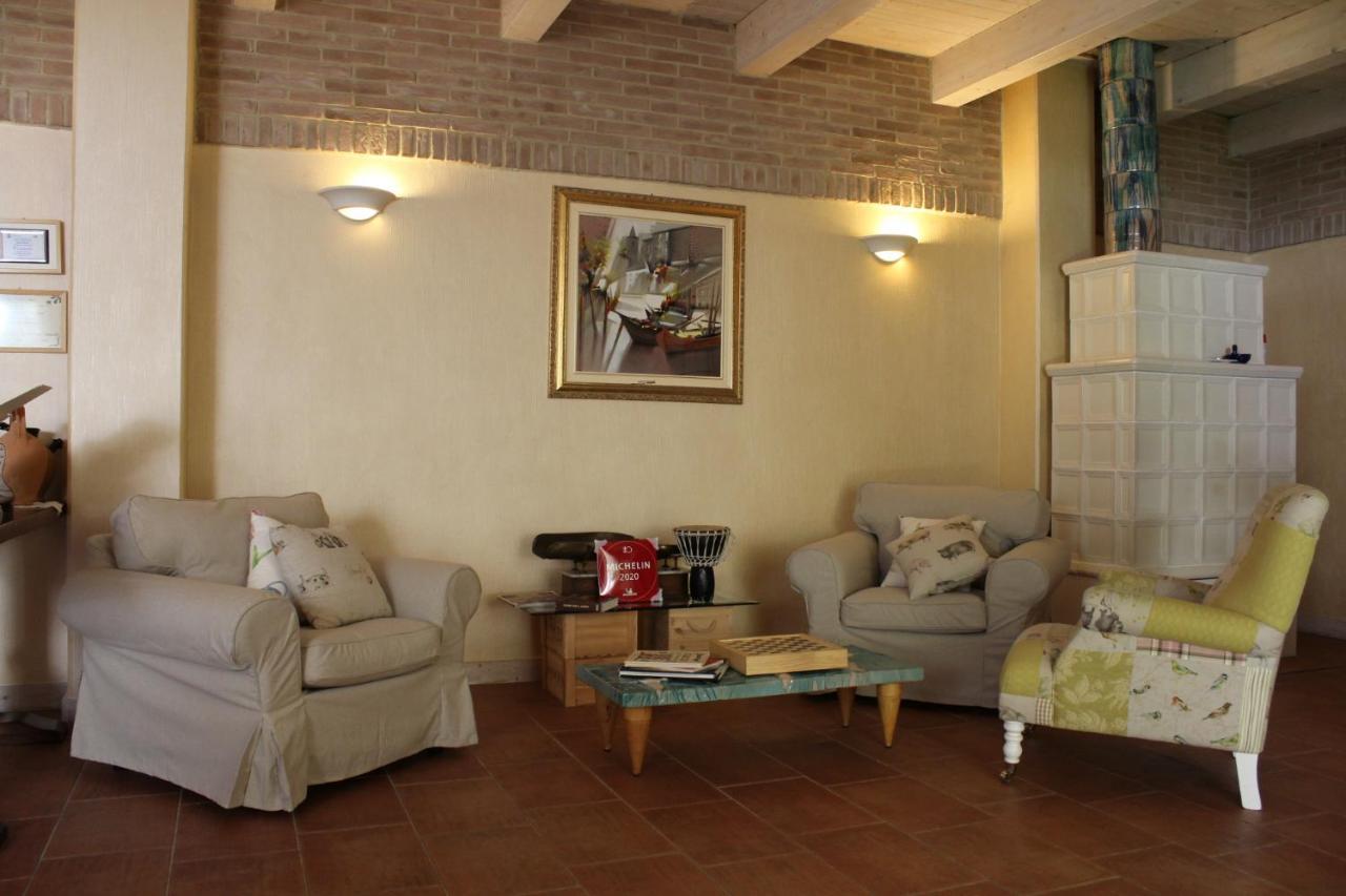 Locanda Belvedere Saludecio Ngoại thất bức ảnh