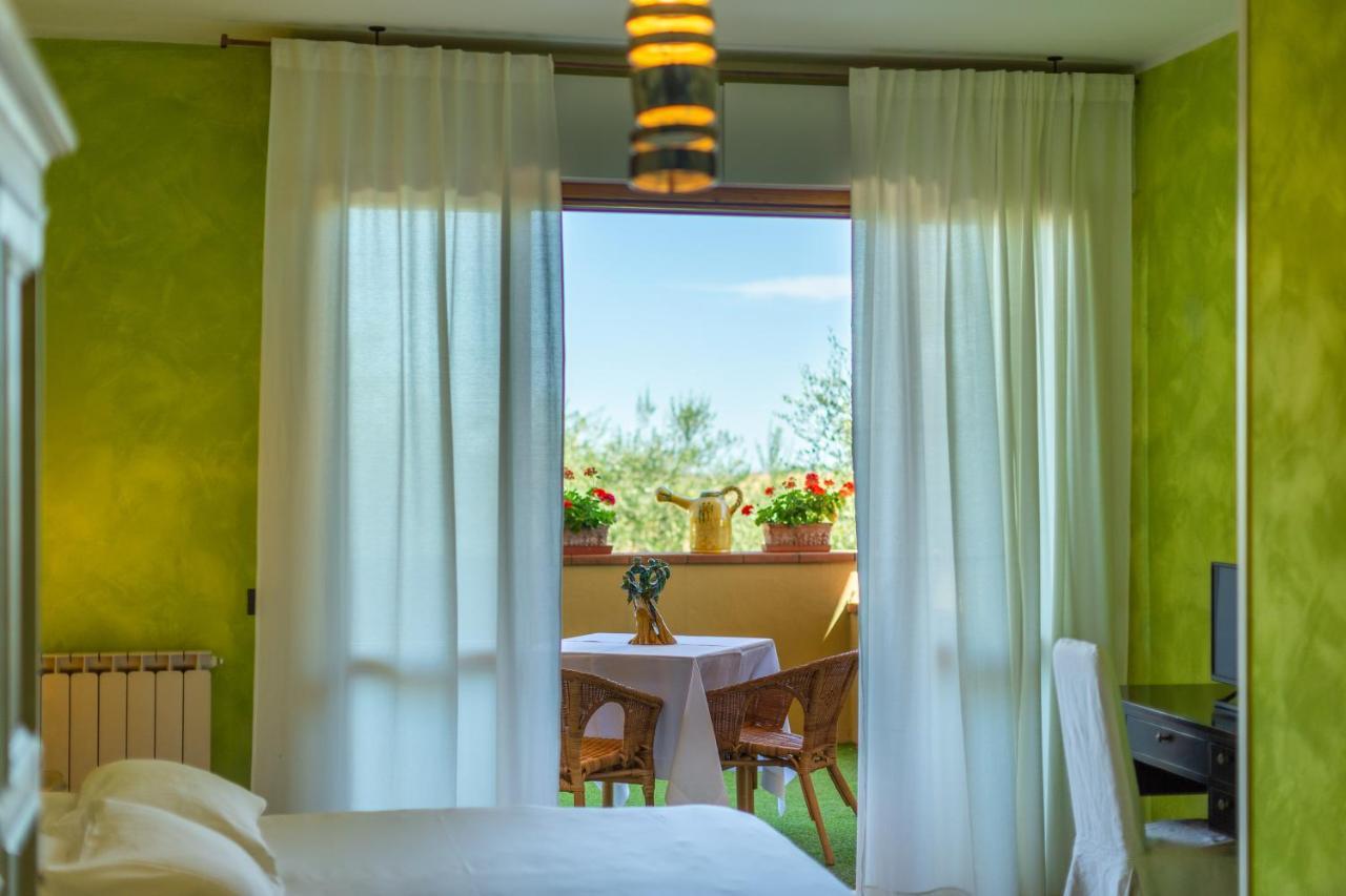 Locanda Belvedere Saludecio Ngoại thất bức ảnh