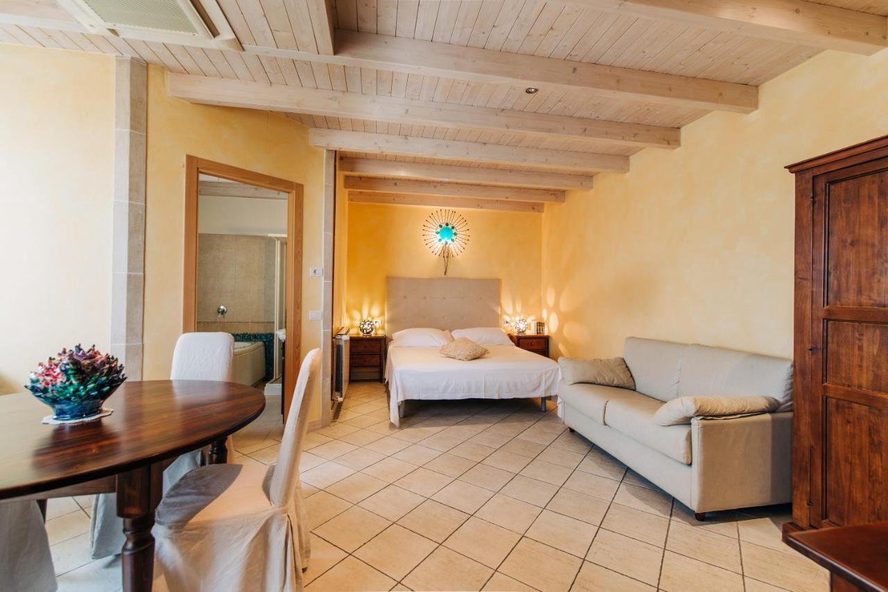Locanda Belvedere Saludecio Ngoại thất bức ảnh